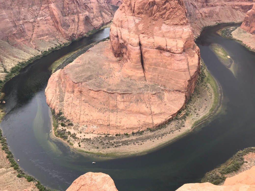 11CD15DA-ED38-45F2-B3A4-2431B369A8E5